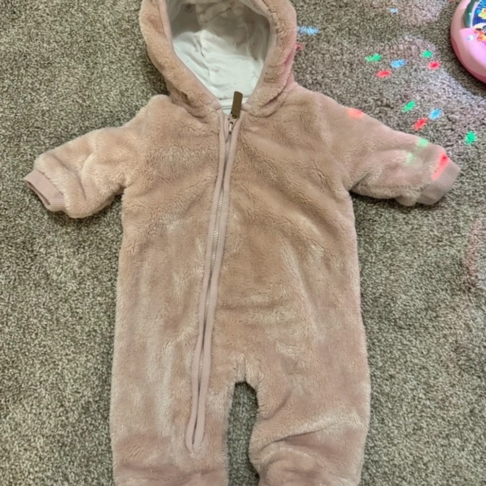 Cozy Plush Hooded Baby Footie in Soft Pink